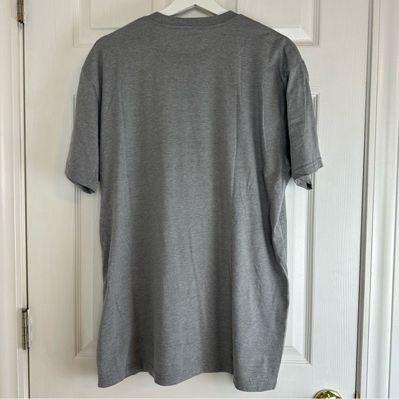 Fresh Clean Threads Heather Grey Crew Neck T-Shirt - Classic - Size XL - Picture 2 of 3